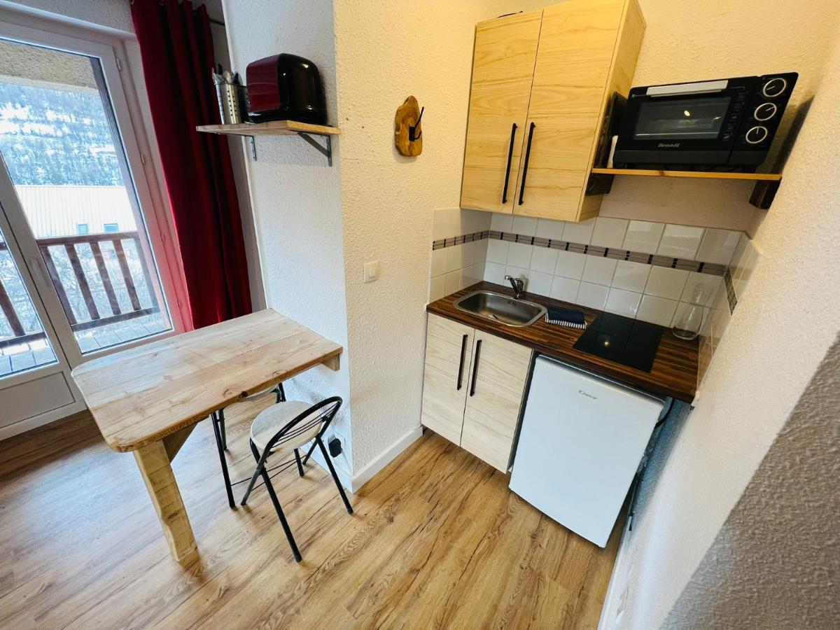 Studio Montagne - Plein Soleil Et Terrasse Briançon Zewnętrze zdjęcie